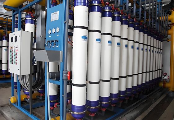 Хорошая цена SS304 / PVC Ультрафильтрационная система питьевой воды для промышленных применений онлайн